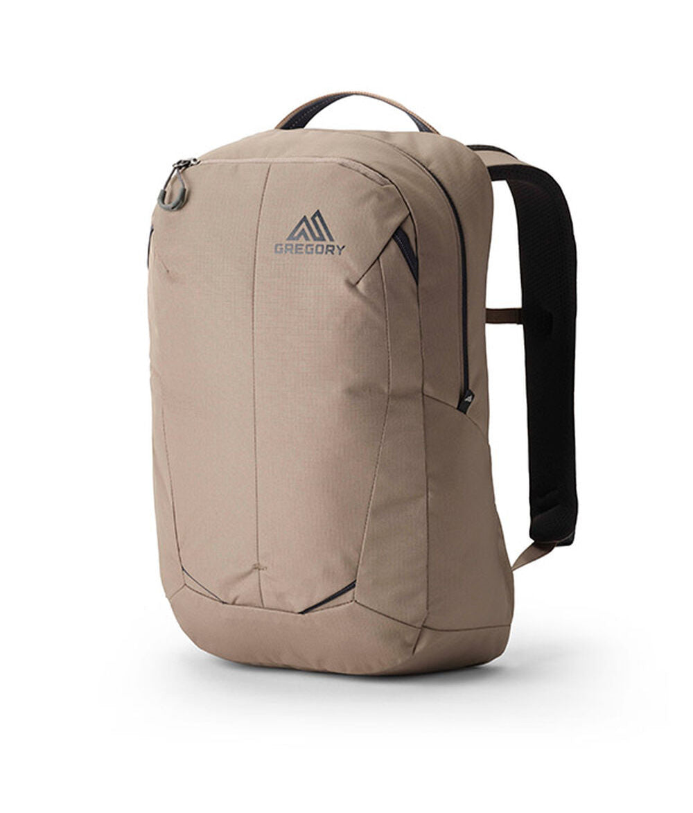 Gregory Retna 20